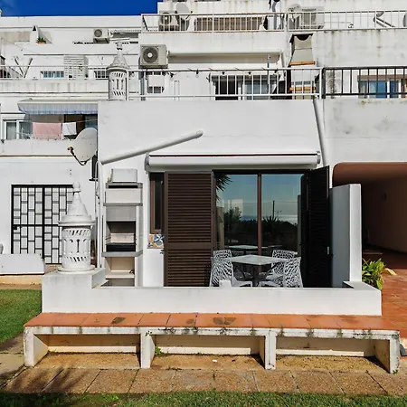 Apartamento Pateo - Piscina, Churrasqueira E Vista Jardim
